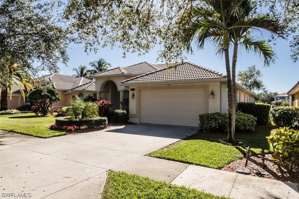 14802 Fripp Island Court Naples FL 34119