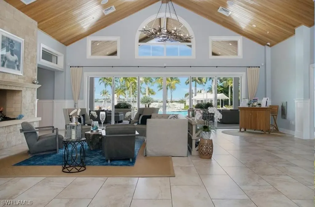 14250 Galley Court Naples FL 34114