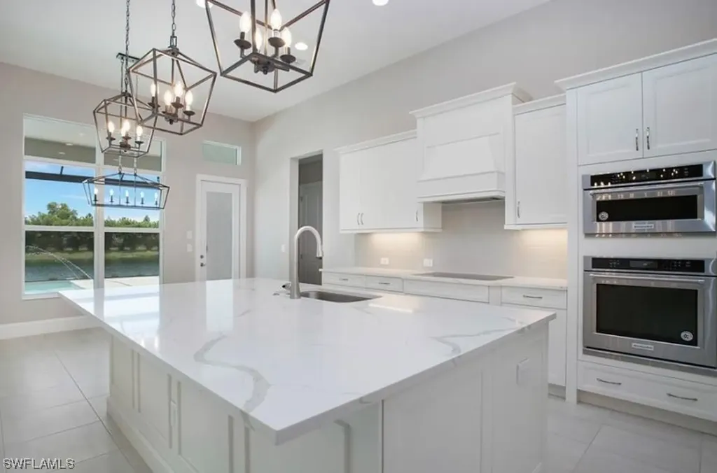 14250 Galley Court Naples FL 34114