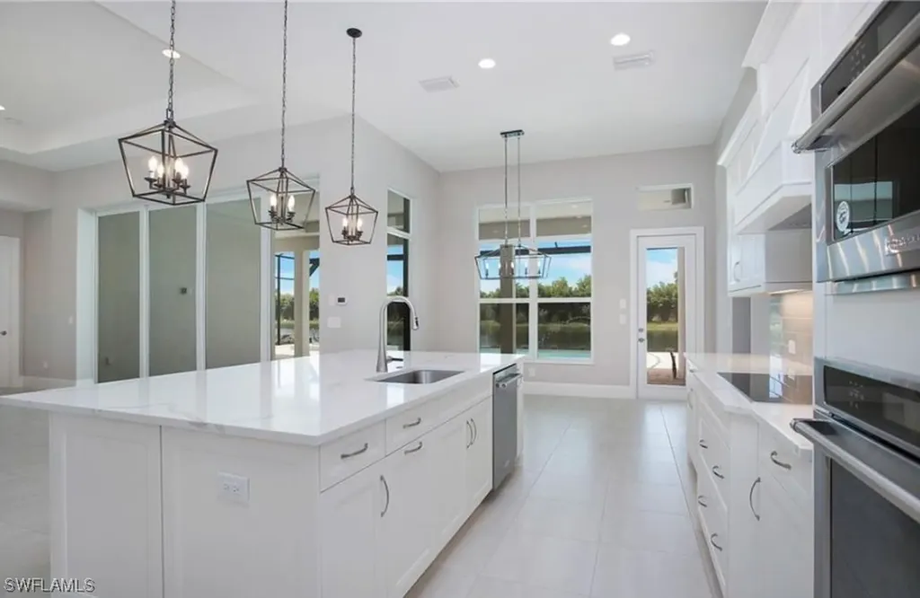 14250 Galley Court Naples FL 34114