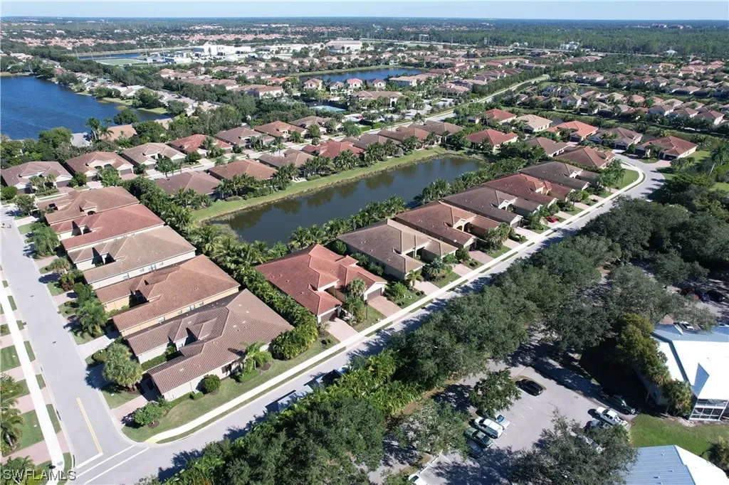 13491 Coronado Drive Naples FL 34109