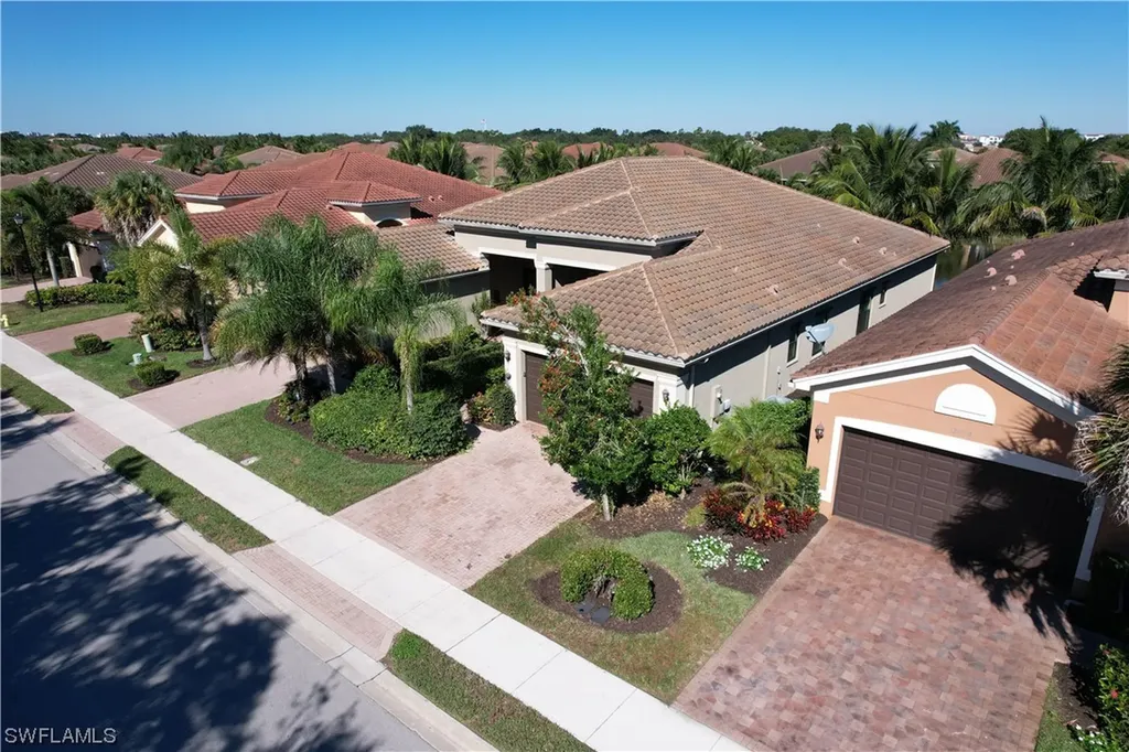 13491 Coronado Drive Naples FL 34109