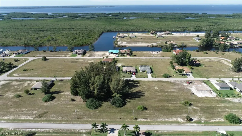 2815 NW 45th Place Cape Coral FL 33993