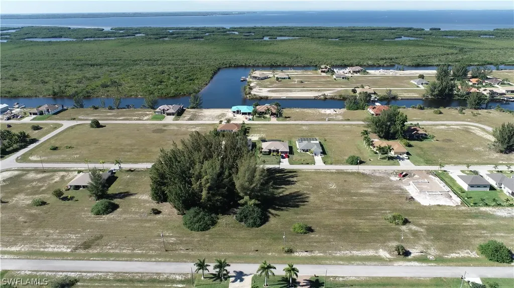 2815 NW 45th Place Cape Coral FL 33993