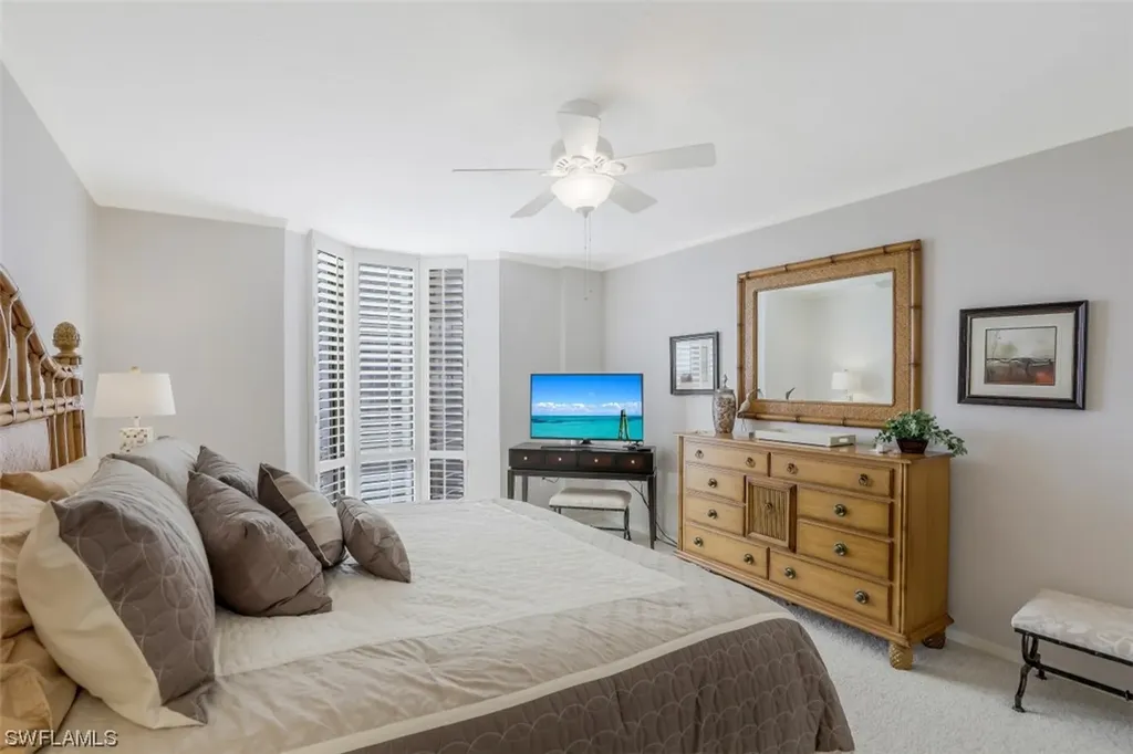 6075 Pelican Bay Boulevard Naples FL 34108