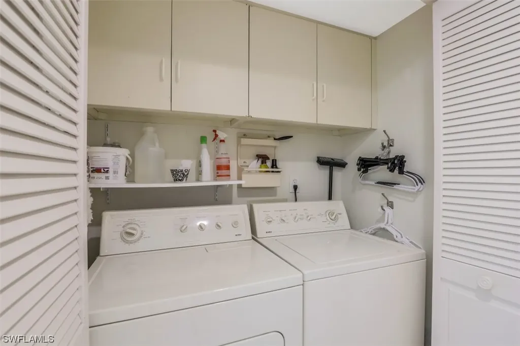 6075 Pelican Bay Boulevard Naples FL 34108
