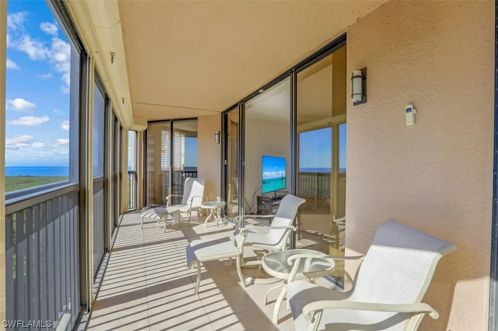 6075 Pelican Bay Boulevard Naples FL 34108