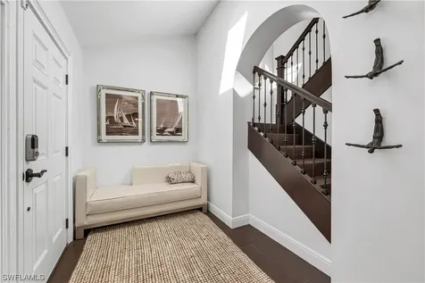 5908 Via Lugano Naples FL 34108