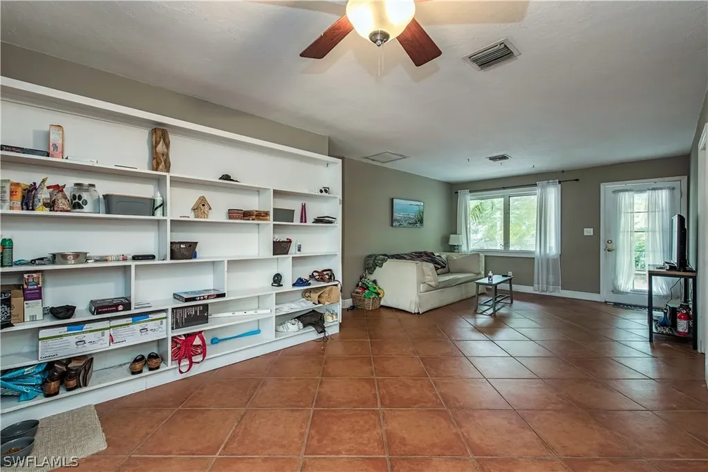1360 11th Court N Naples FL 34102