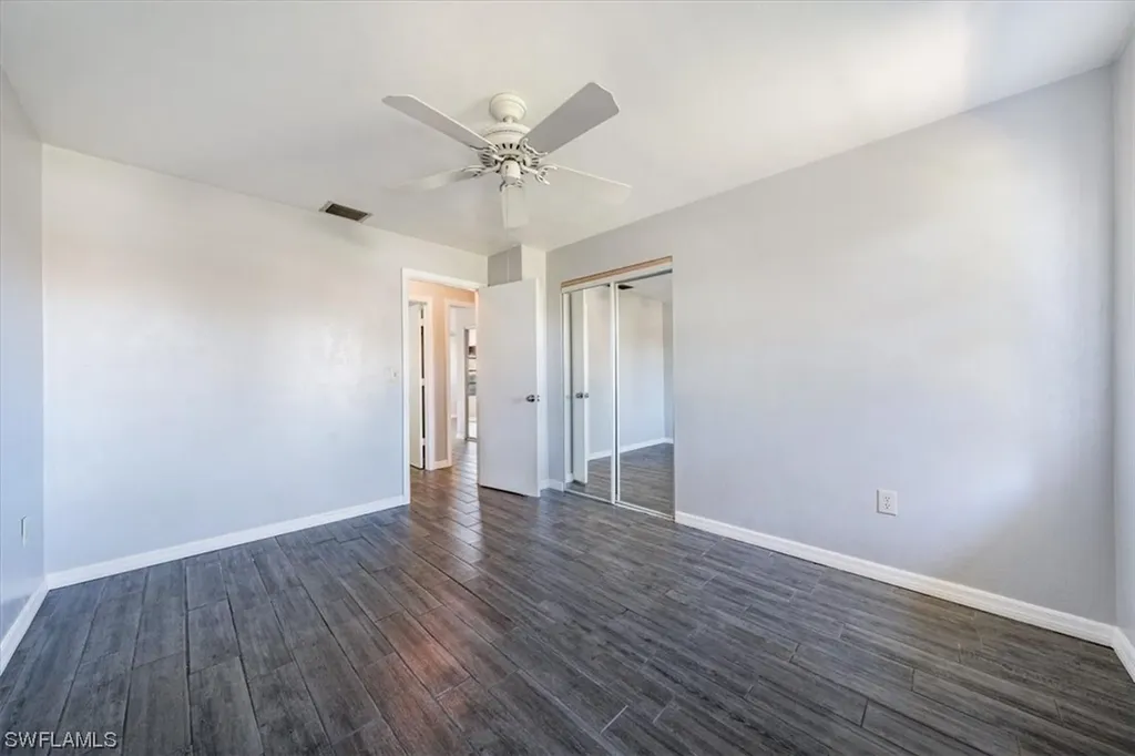 9655 Sussex Street Naples FL 34109
