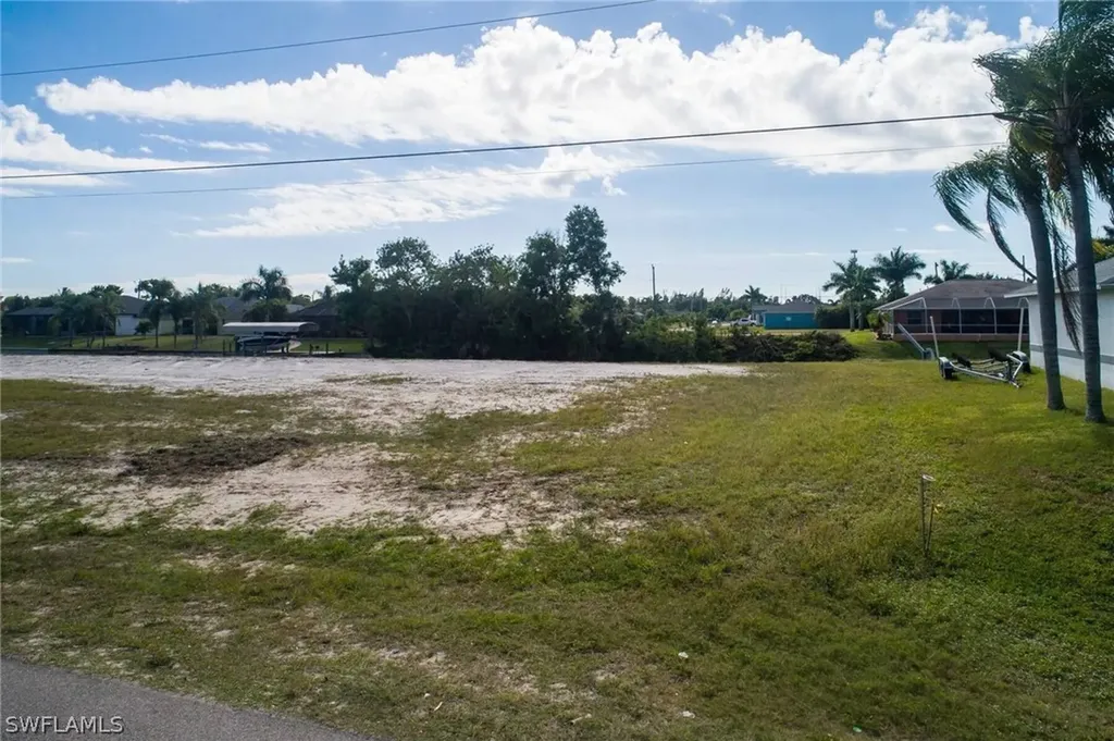1918 SW 30th Terrace Cape Coral FL 33914