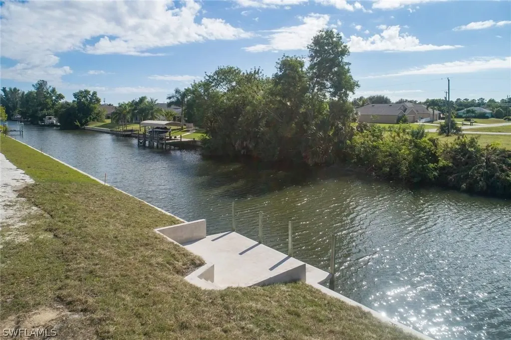 1918 SW 30th Terrace Cape Coral FL 33914