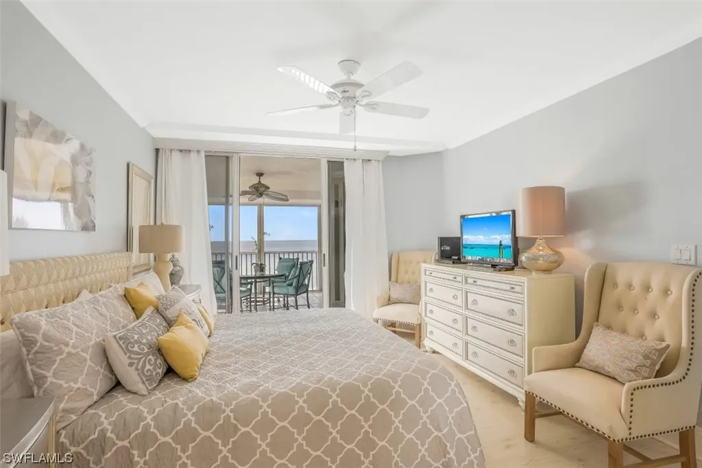 9577 Gulf Shore Drive Naples FL 34108
