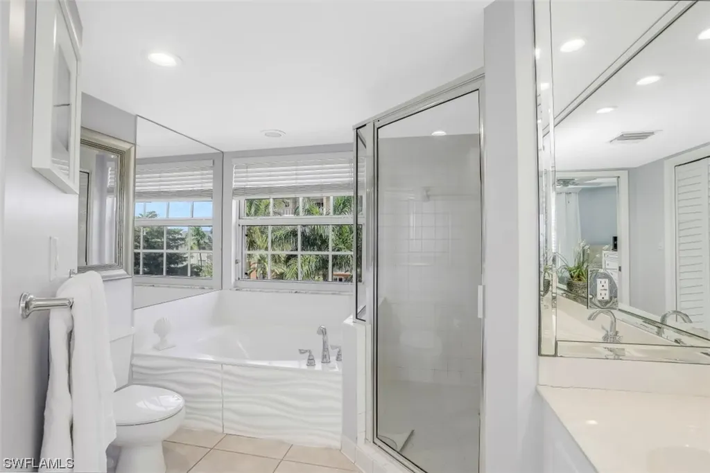 9577 Gulf Shore Drive Naples FL 34108