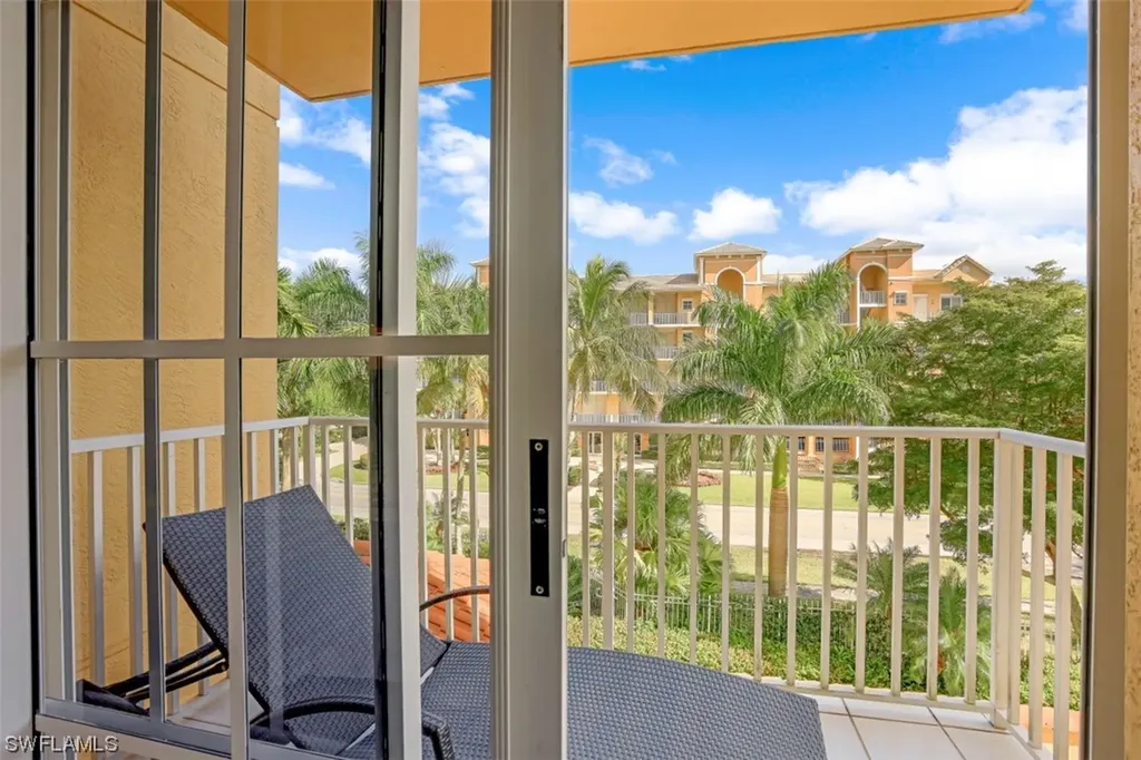 9577 Gulf Shore Drive Naples FL 34108