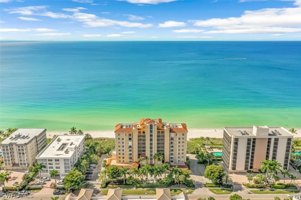 9577 Gulf Shore Drive Naples FL 34108