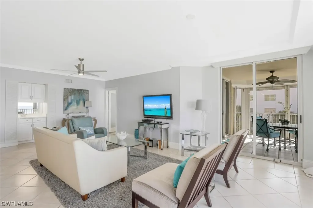 9577 Gulf Shore Drive Naples FL 34108