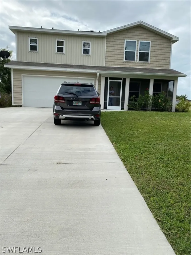 100 Jacaranda Parkway E Cape Coral FL 33909