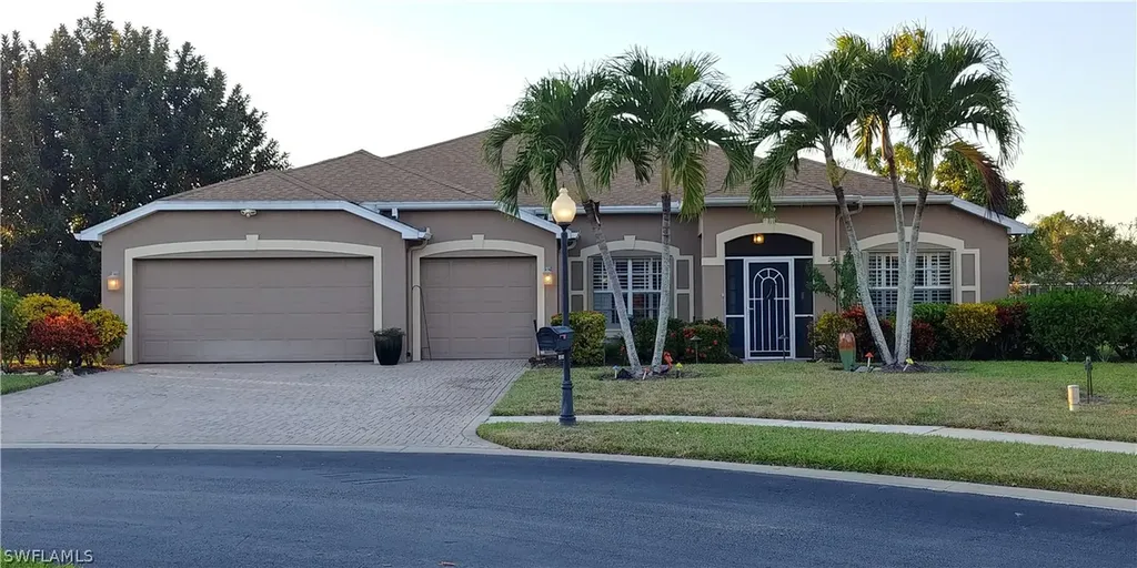 9141 Blue Lake Court Fort Myers FL 33967