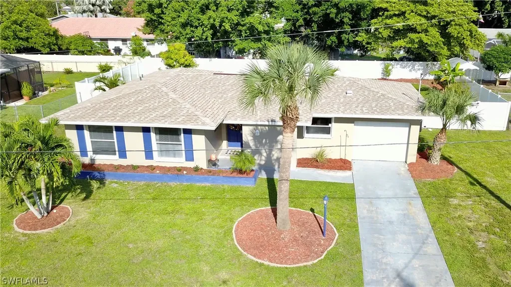 4213 SE 7th Avenue Cape Coral FL 33904