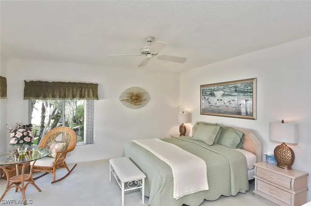 5811 Glencove Drive Naples FL 34108