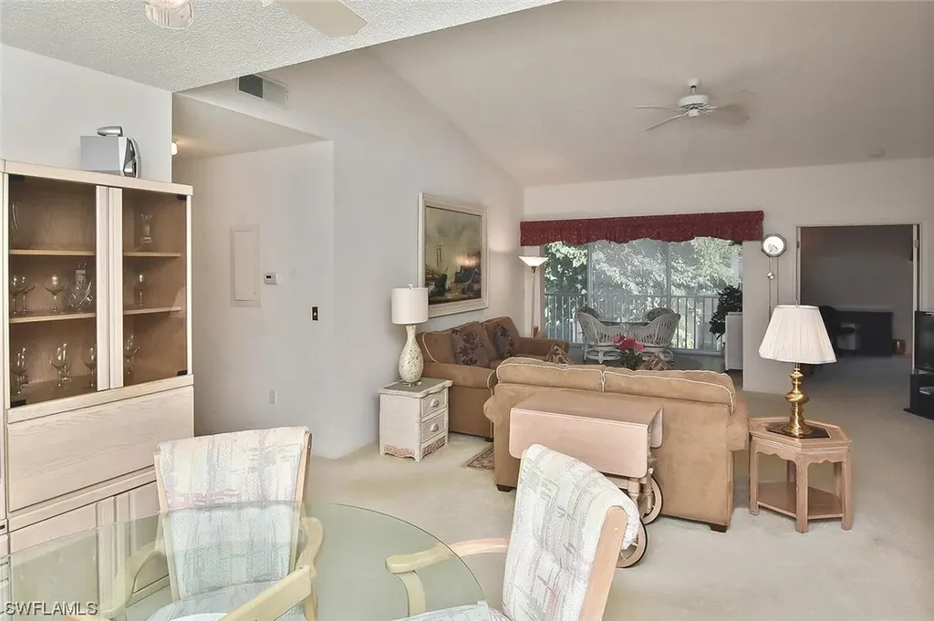 5811 Glencove Drive Naples FL 34108