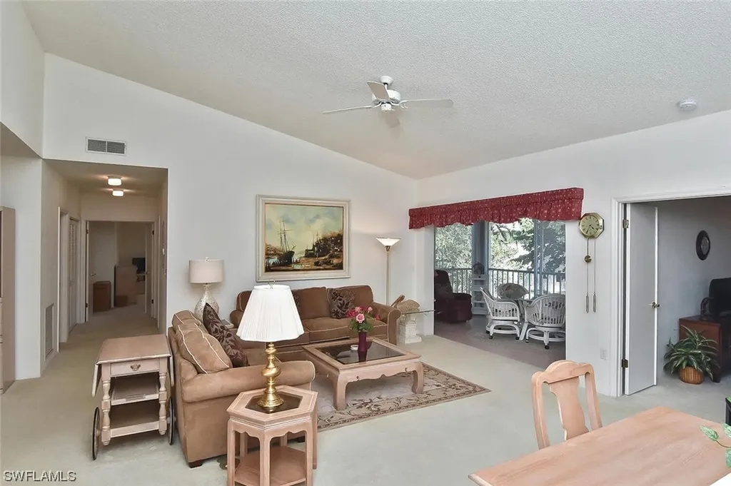 5811 Glencove Drive Naples FL 34108