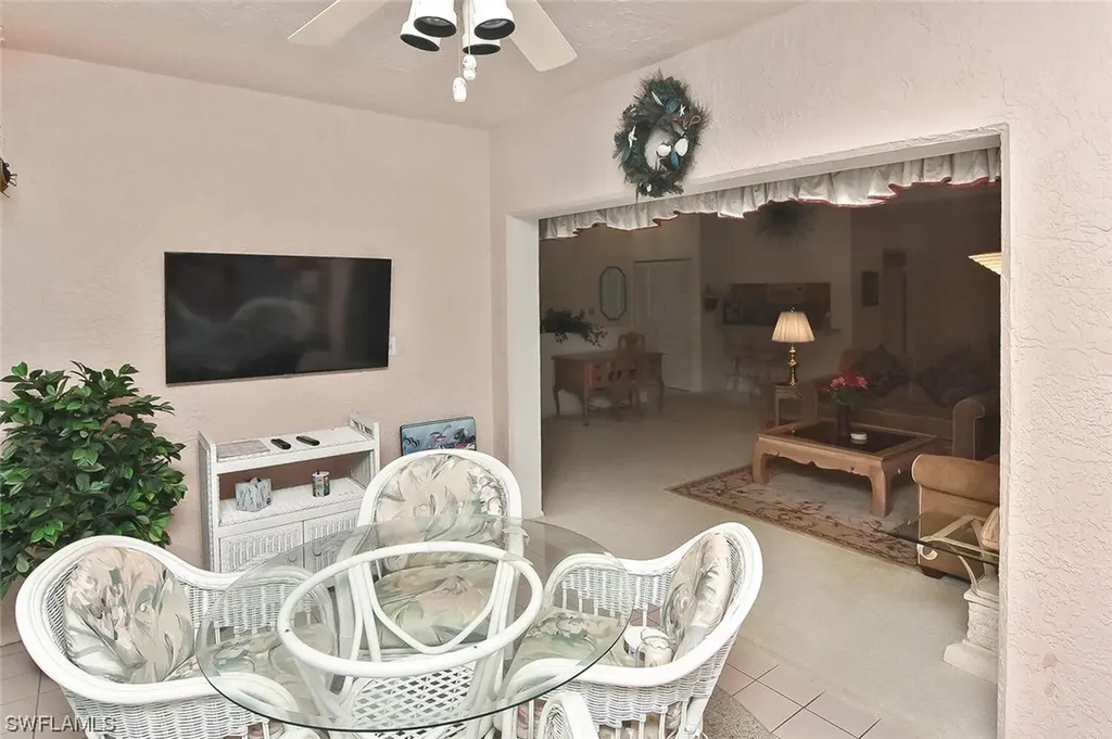 5811 Glencove Drive Naples FL 34108