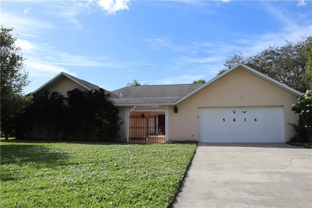 5836 Casablanca Court Fort Myers FL 33919