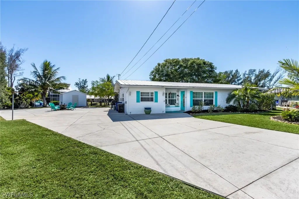 3410 Sea Holly Lane St. James City FL 33956