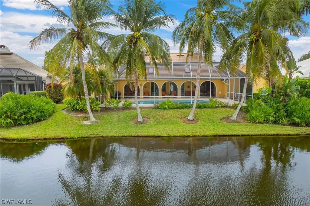 15303 Burnaby Drive Naples FL 34110