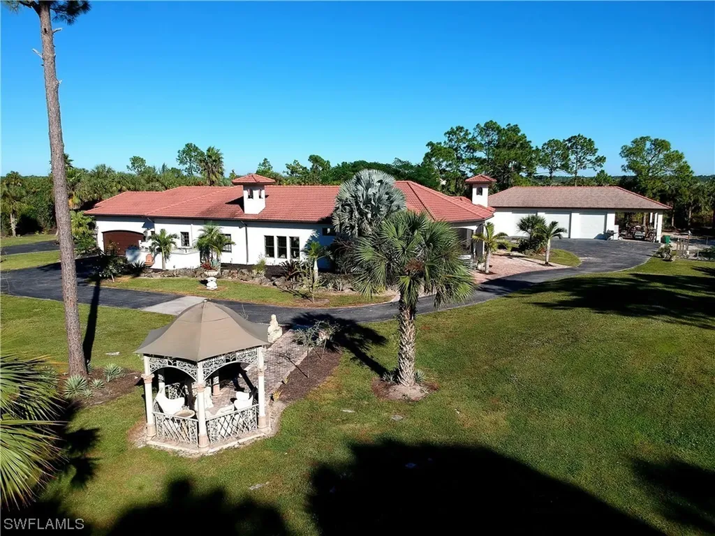 1470 9th Street SW Naples FL 34117