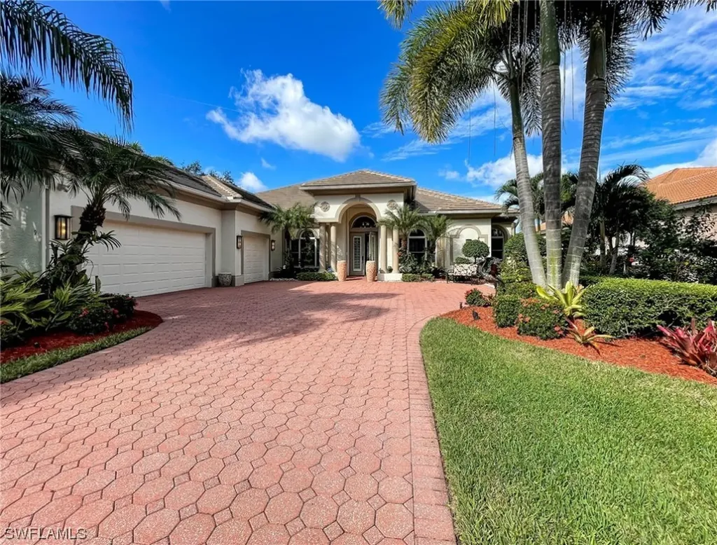 960 Glen Lake Circle Naples FL 34119