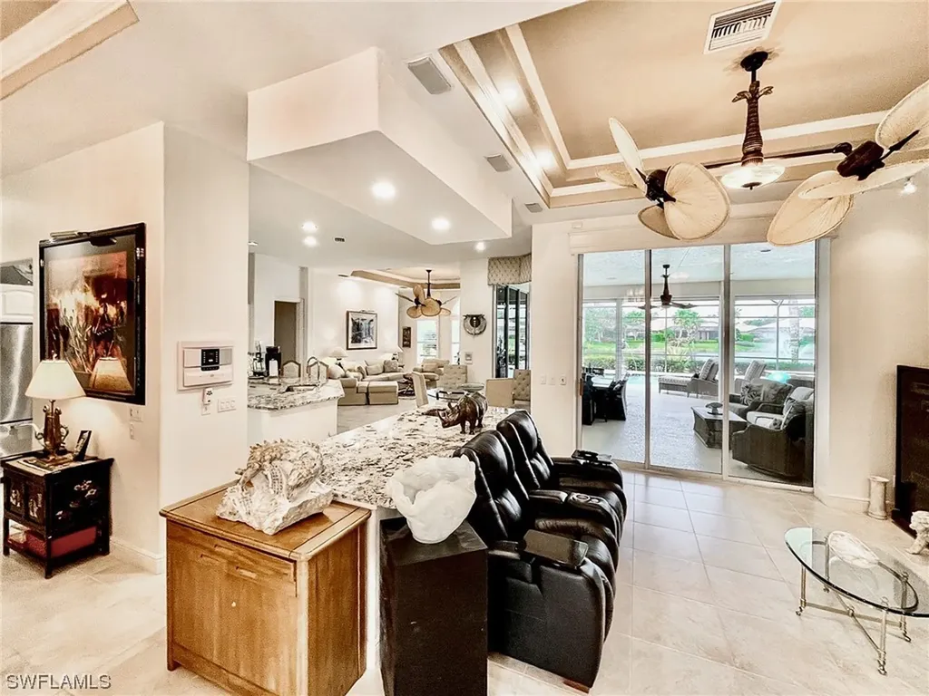 960 Glen Lake Circle Naples FL 34119