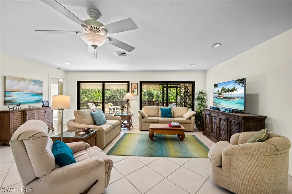 4226 Gulf Pines Drive Sanibel FL 33957