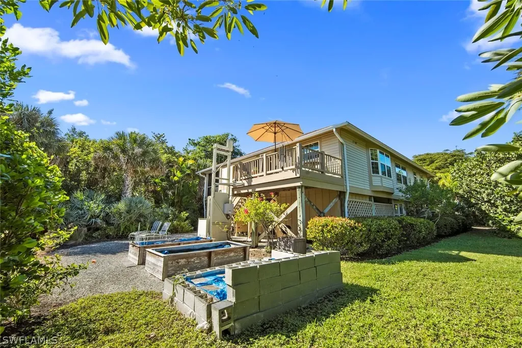 4285 Gulf Pines Drive Sanibel FL 33957
