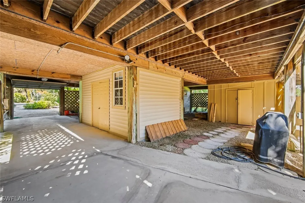 4285 Gulf Pines Drive Sanibel FL 33957