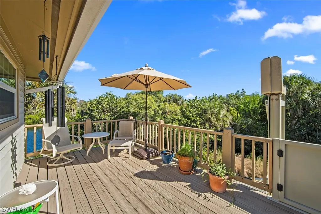 4285 Gulf Pines Drive Sanibel FL 33957