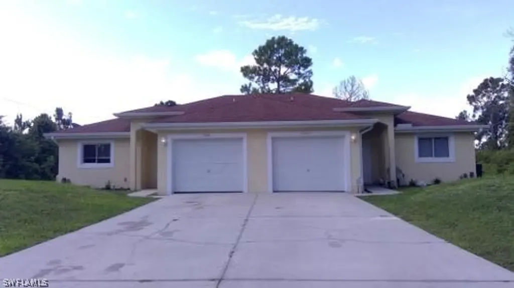 1040 Ainsworth Street E Lehigh Acres FL 33974