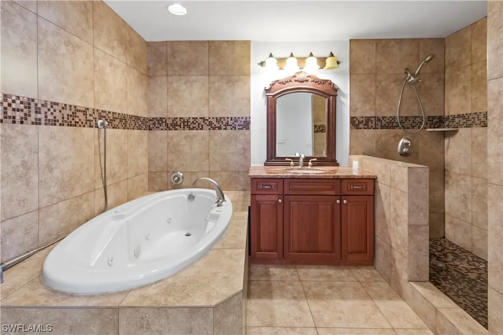 6130 Star Grass Lane Naples FL 34116
