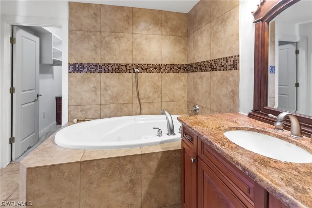 6130 Star Grass Lane Naples FL 34116