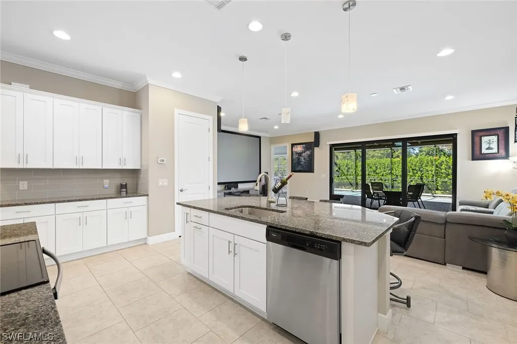 1385 Redona Way Naples FL 34113