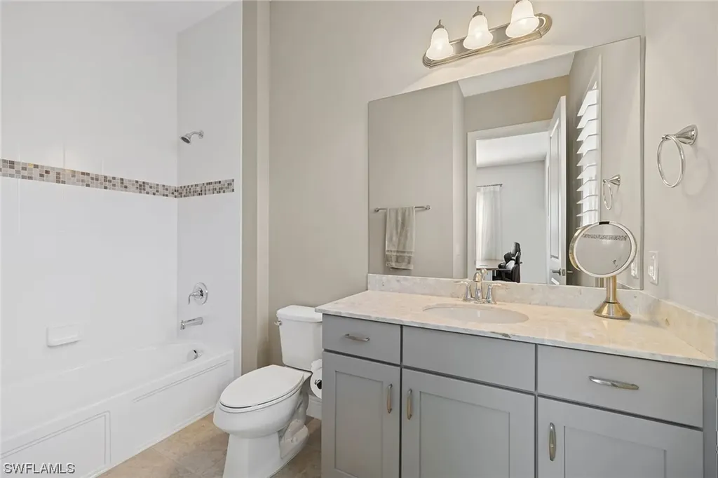 1385 Redona Way Naples FL 34113