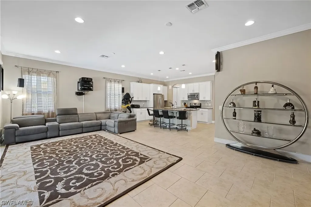 1385 Redona Way Naples FL 34113