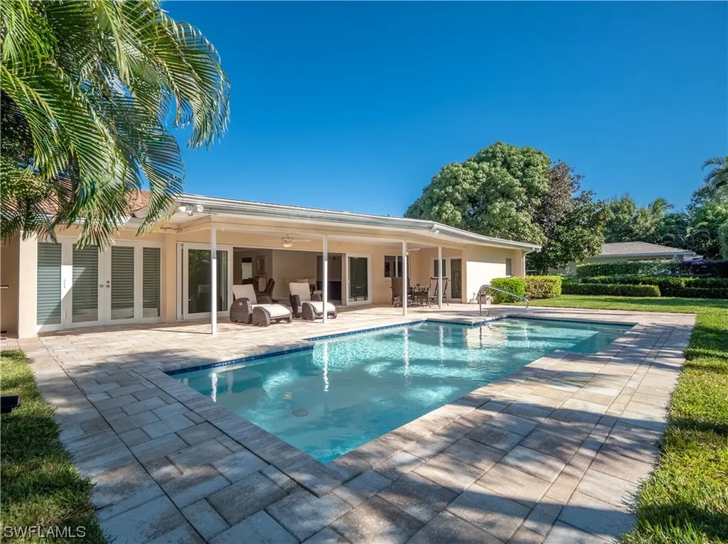760 Fountainhead Lane Naples FL 34103