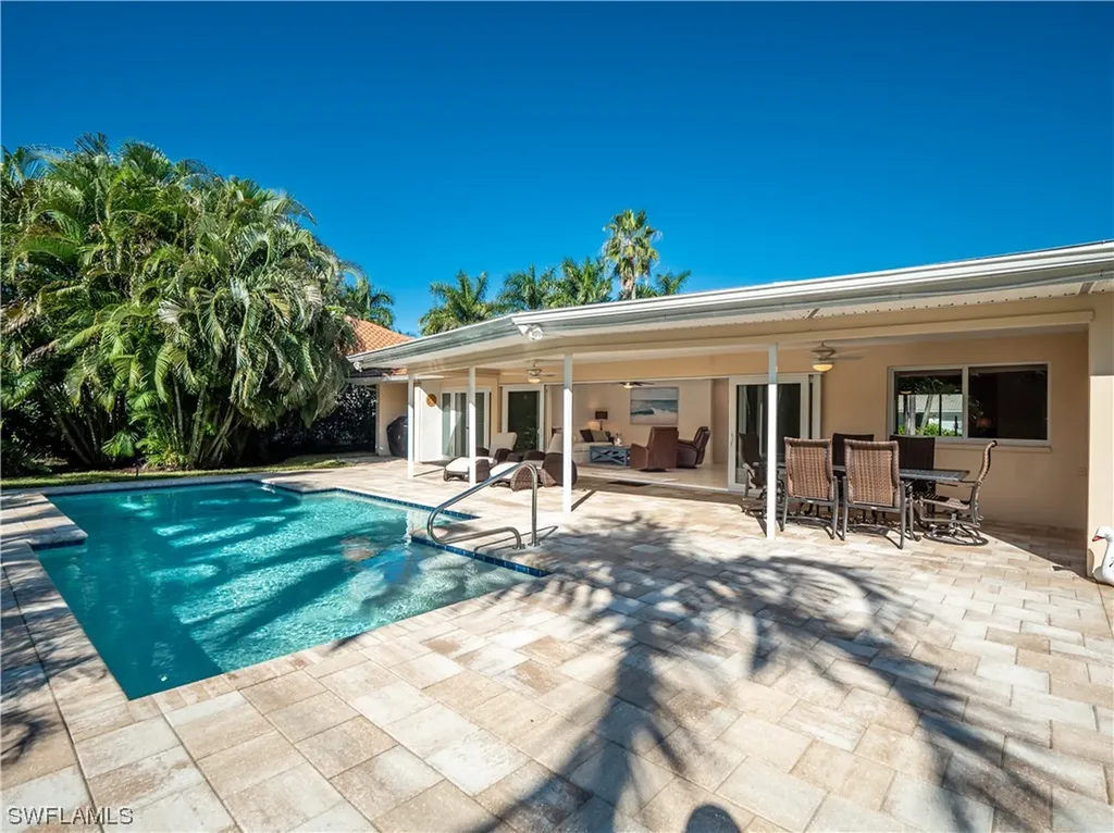 760 Fountainhead Lane Naples FL 34103