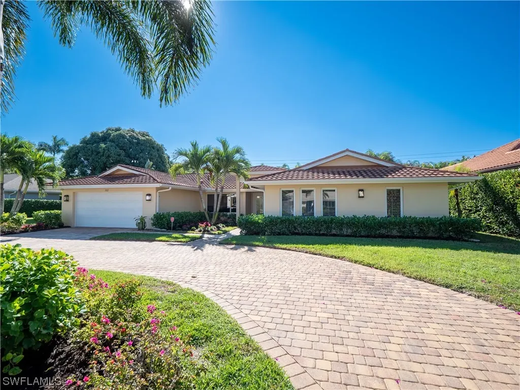 760 Fountainhead Lane Naples FL 34103