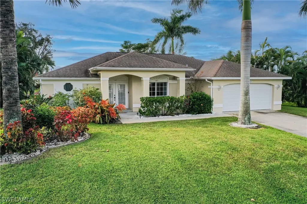 2410 SW 38th Terrace Cape Coral FL 33914