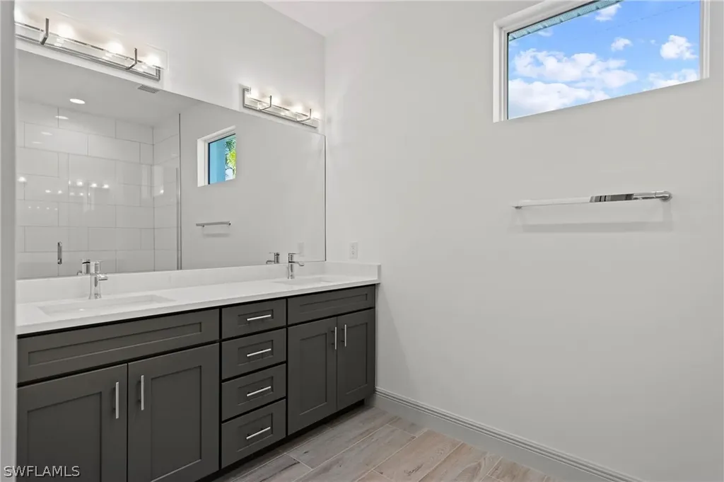 3707 Oasis Boulevard Cape Coral FL 33914