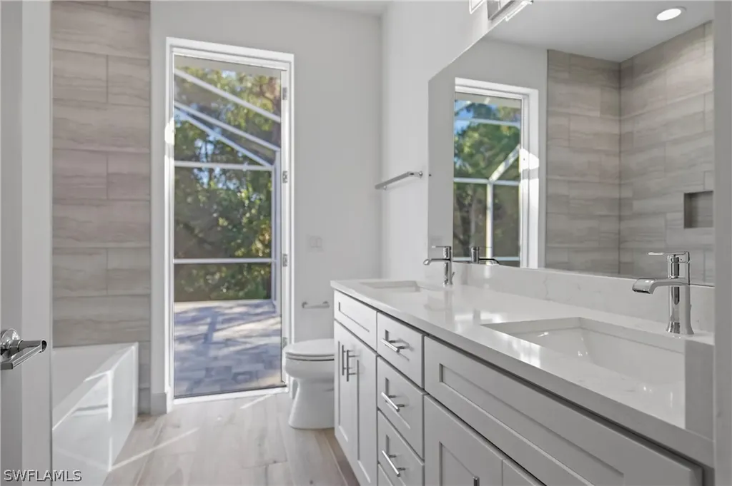 3707 Oasis Boulevard Cape Coral FL 33914